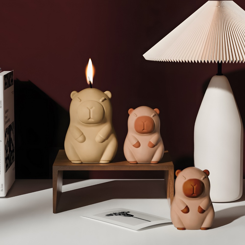 Standing Capybara Scent Candle - огляд і ціна Candle Making Party