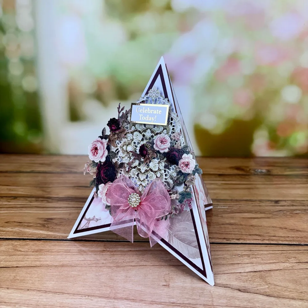 Duchess Diamond Blushing Cresc - огляд і ціна Candle Making Tempe