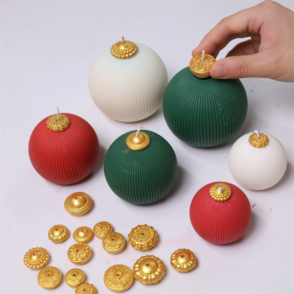 Nicole Christmas Bauble Candle - огляд і ціна Candle Making Business